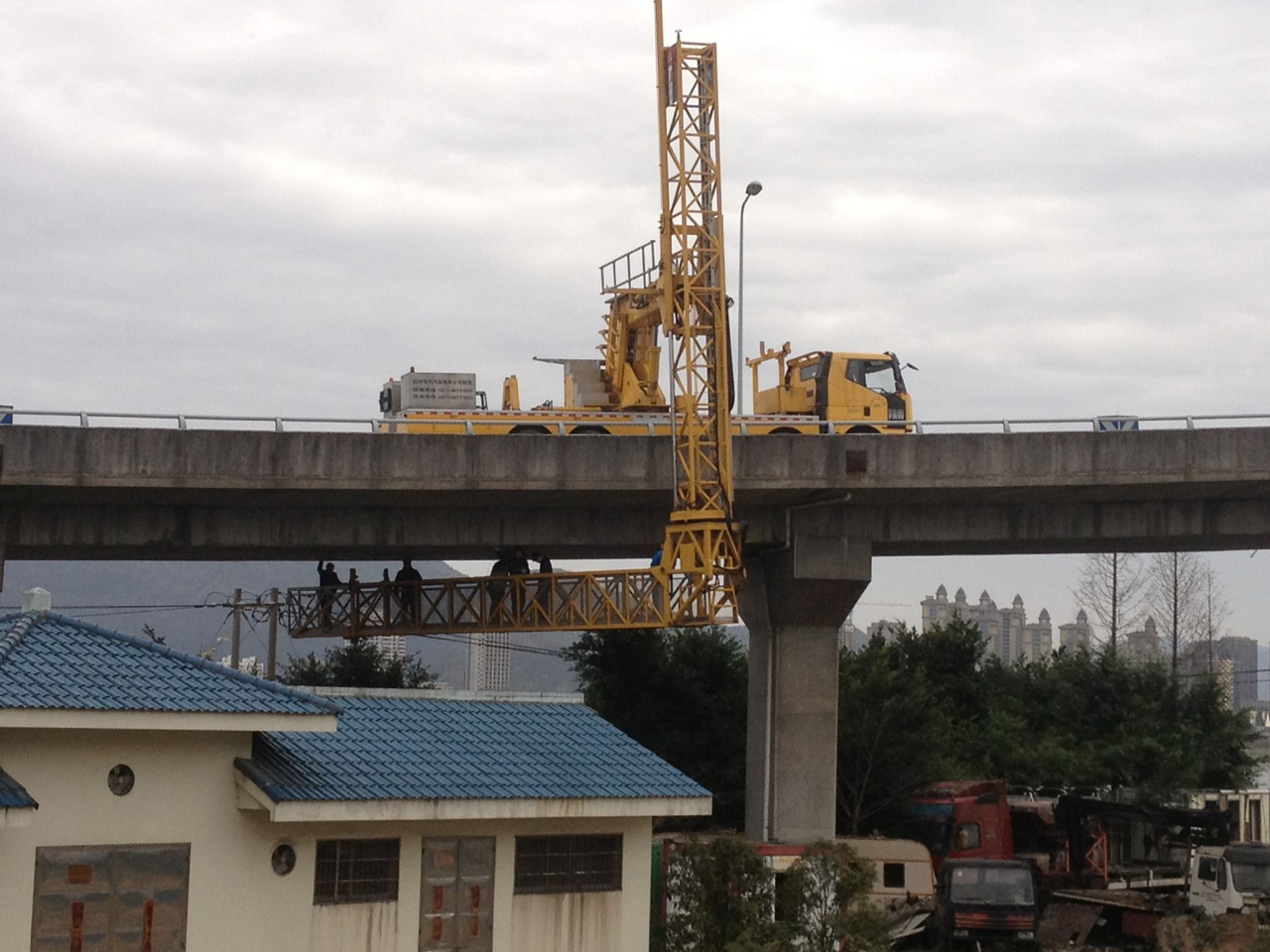 岳陽橋梁養護車租賃